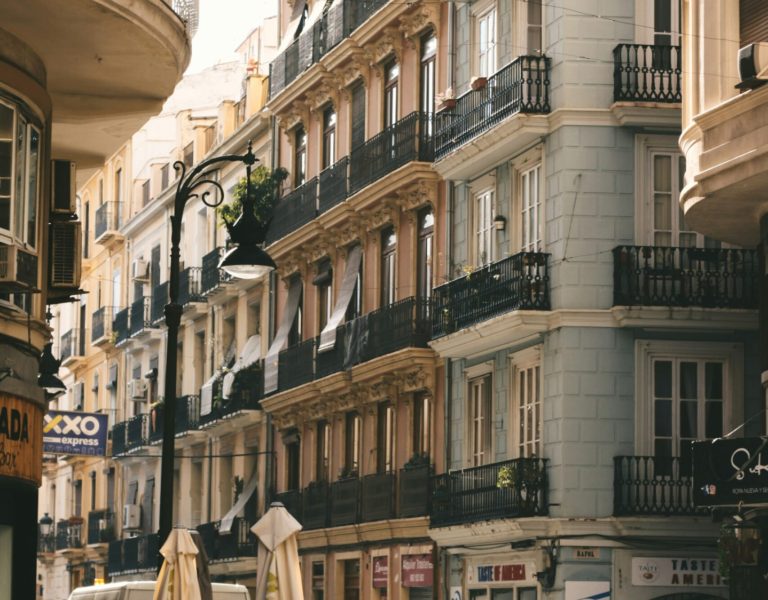 zeynep-sumer-XAnrV-ojDsU-unsplash